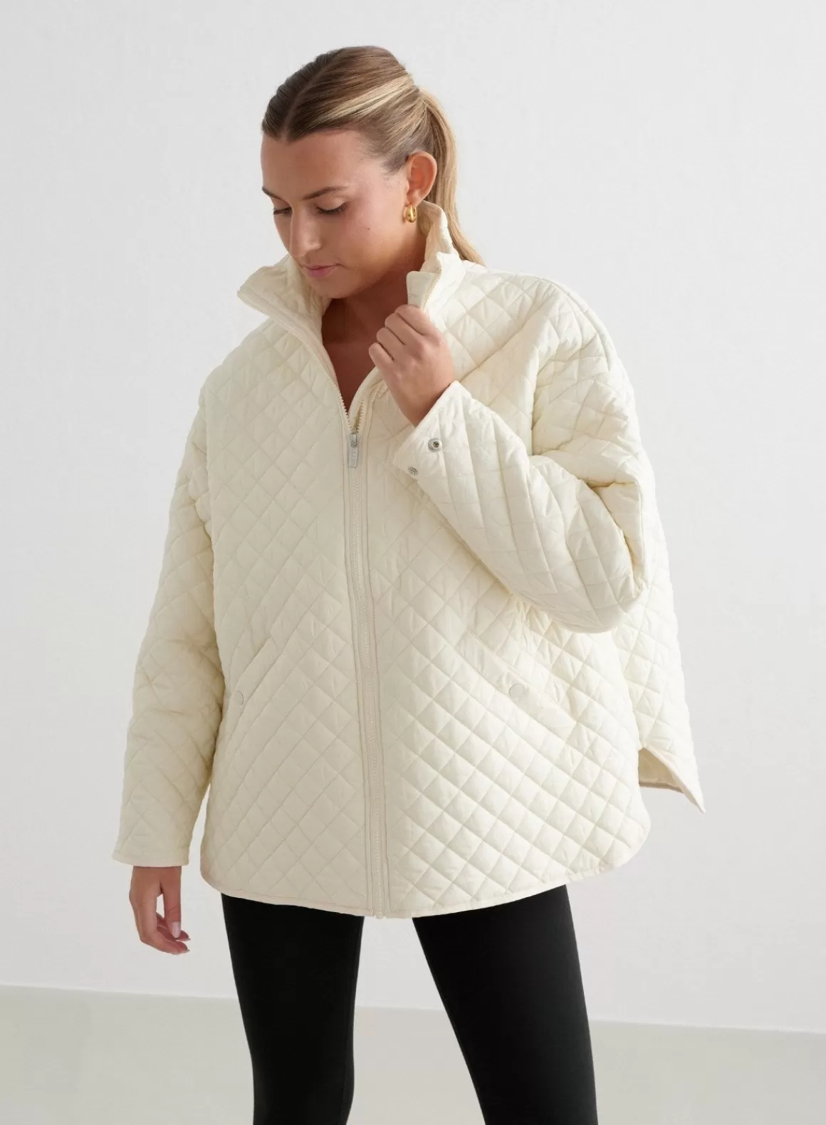 AIM’N Oversized Quilted Jacket