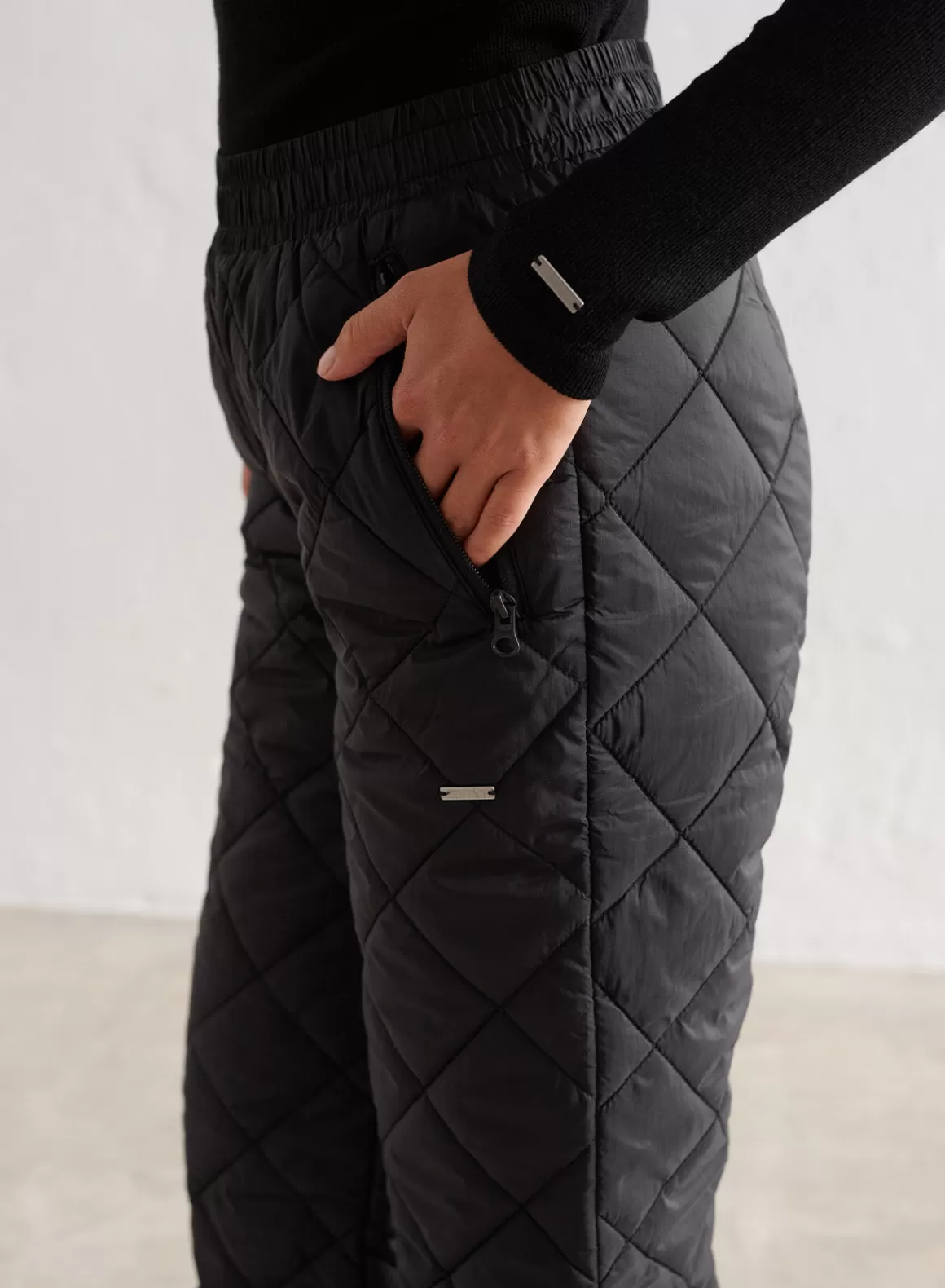 AIM’N Black Quilted Pants