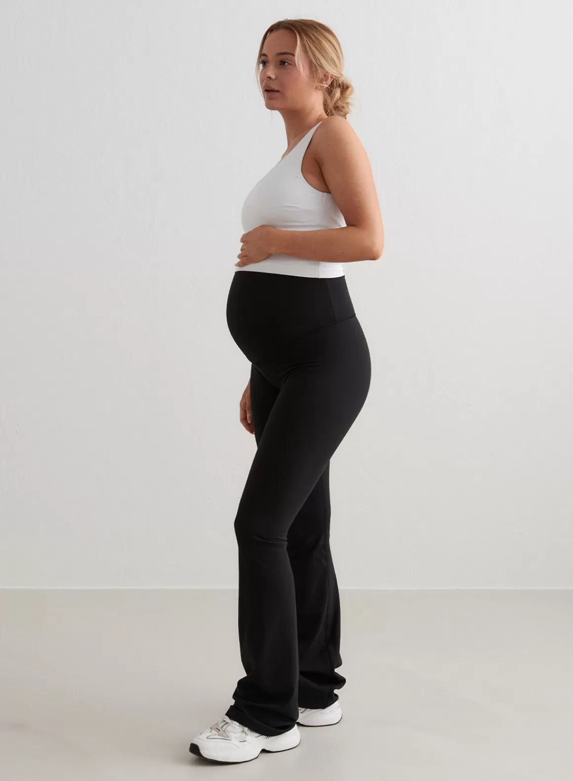 AIM’N Black Sense Maternity Flare Tights