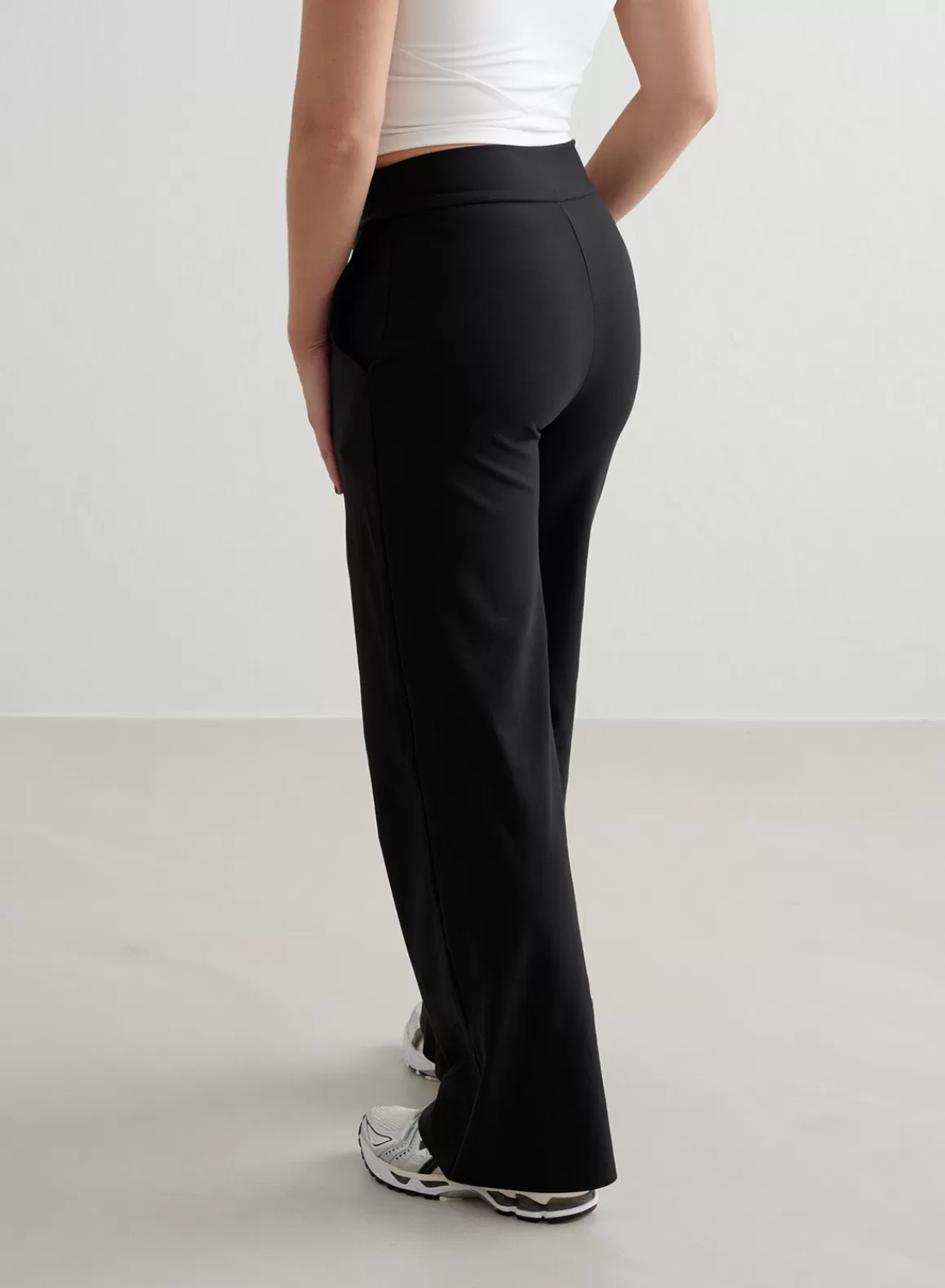 AIM’N Black Sense Wide Petite Pants