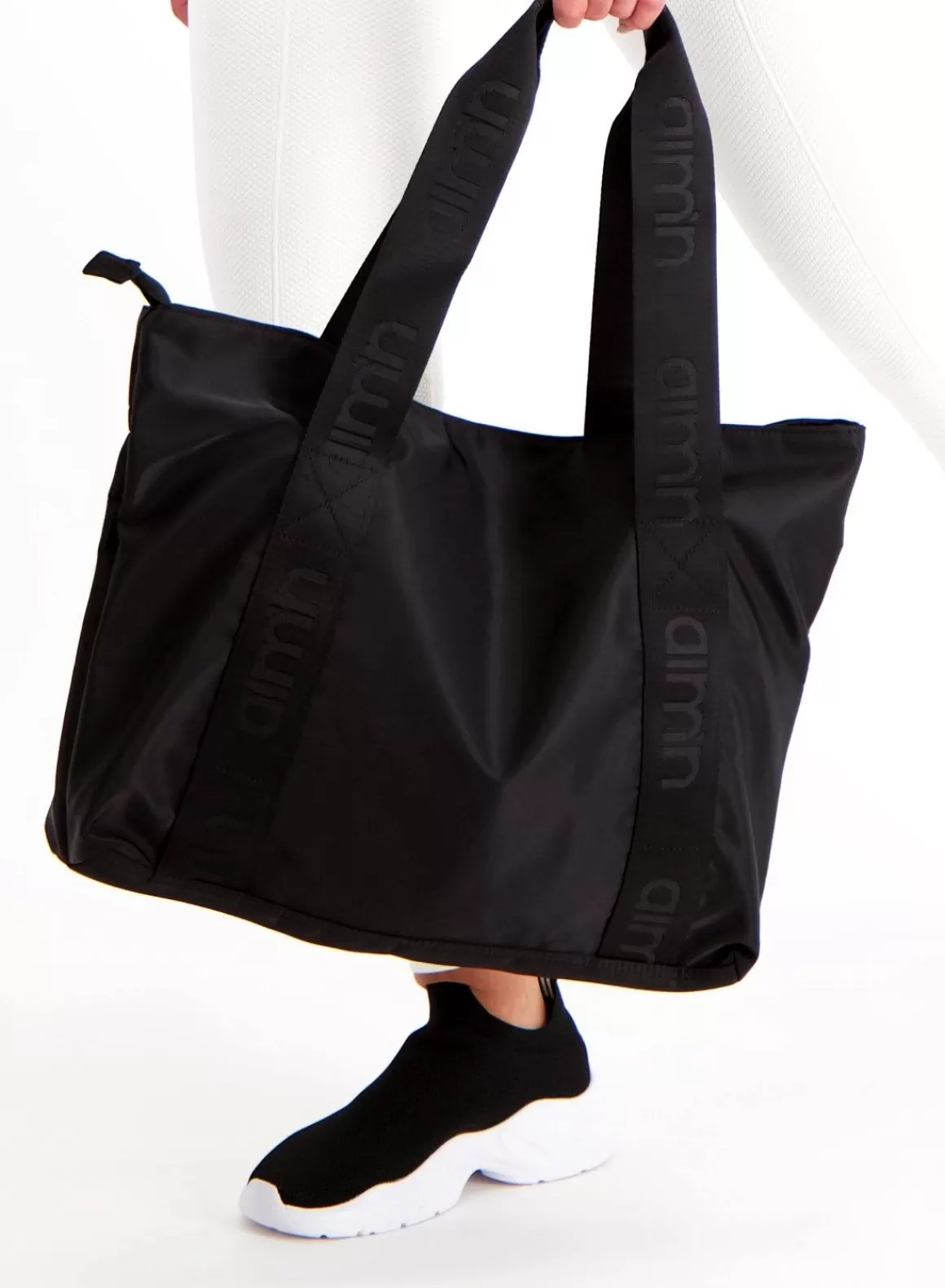 AIM’N Tote Bag