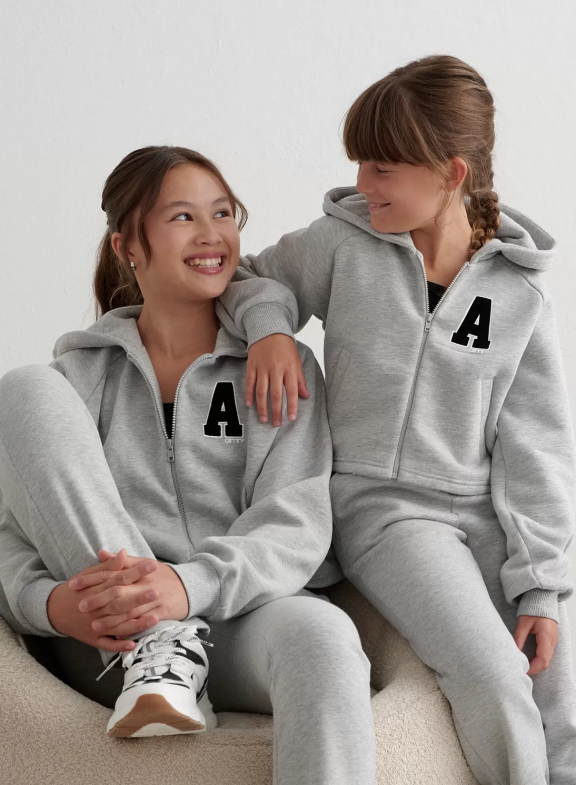 AIM’N Young Sweat Zip Hood