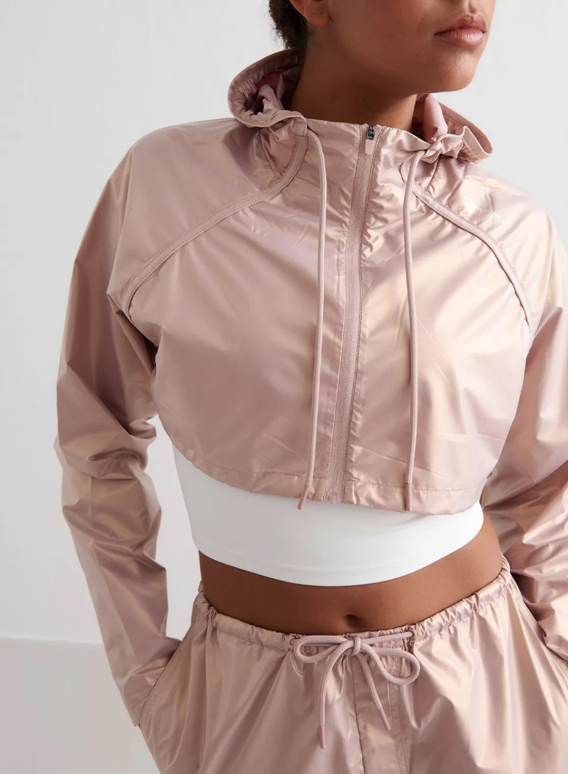 AIM’N Metallic Cropped Jacket