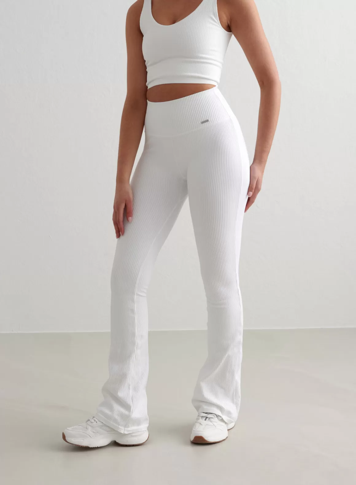 AIM’N Ribbed Seamless Flare Tights